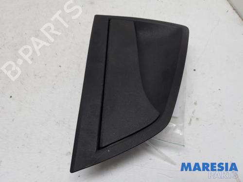 rear-left-exterior-door-handle-alfa-romeo-giulietta-940_-2010-2011-2012-2013-2014-2015-2016-2017-2018-2019-2020-31510577 main image