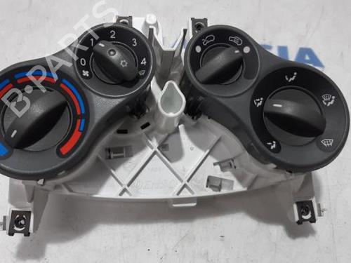 Climate control FIAT PANDA (169_) 1.2 (169.AXB11, 169.AXB1A) | BP31503308I5