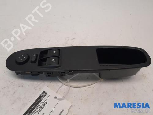 Used Switch FIAT PUNTO (199_) 1.3 D Multijet (84 hp) 31484087