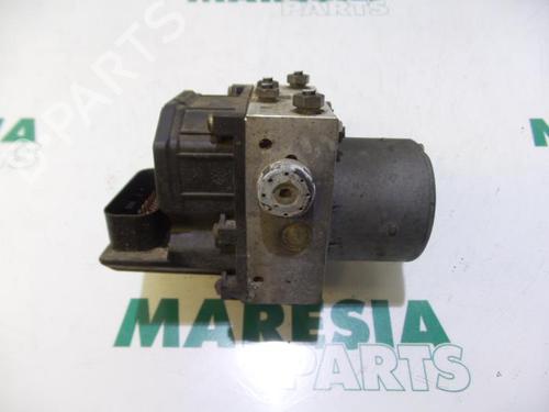 Used ABS pump FIAT STILO (192_) 1.6 16V (192_XB1A) (103 hp) 31394950
