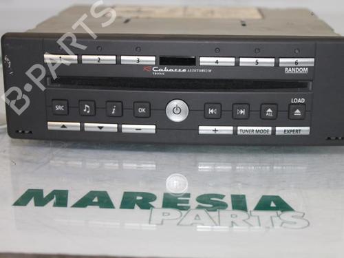 Used Radio RENAULT ESPACE IV (JK0/1_) 2.0 (JK0A, JK1D, JK0N) (170 hp) 31490065