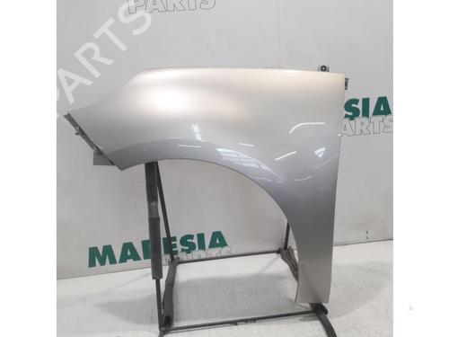 Used Left front fenders Left front fenders 31437799 31437799