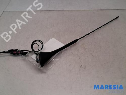 Antenne/Base ALFA ROMEO MITO (955_) 1.4 (955AXB1B, 955.AXF1B) (95 hp) 32011690