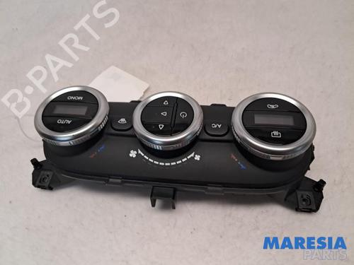Climate control FIAT 500L (351_, 352_) 1.4 (199LYF1B) | BP31466007I5