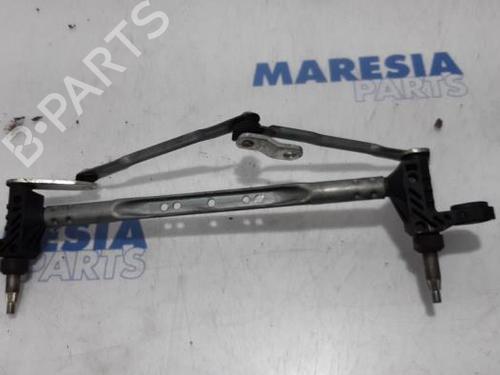 Used Front wipers mechanism FIAT 500 (312_) 1.4 (312AXC1B, 312CXC1B) (100 hp) 31404115