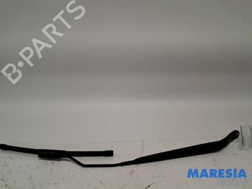 Used Front windshield wiper arm CITROËN DS3 (SA_) 1.6 THP 155 (156 hp) 31424229