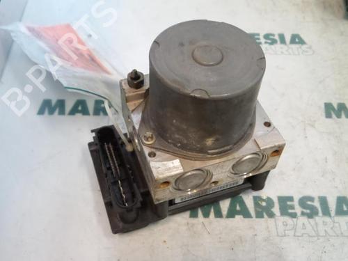 Used ABS pump RENAULT MEGANE II (BM0/1_, CM0/1_) 1.9 dCi (115 hp) 31405374