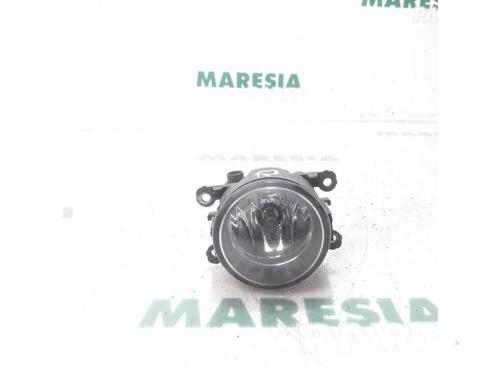 right-front-fog-light-renault-scenic-ii-jm01_-2003-2004-2005-2006-2007-2008-2009-2010-31451076 main image