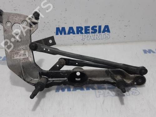 Used Front wipers mechanism RENAULT ZOE (BFM_) ZOE (88 hp) 31393218