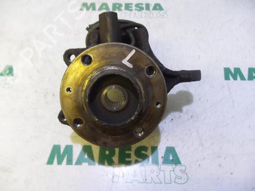 Used Left front steering knuckle Left front steering knuckle PEUGEOT 207 (WA_, WC_) 1.4 16V (88 hp) 31526008 31526008