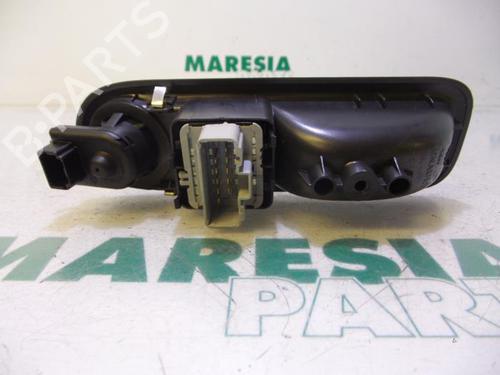 Switch RENAULT TWINGO II (CN0_) 1.2 16V (CN04, CN0B) | BP31452157I30