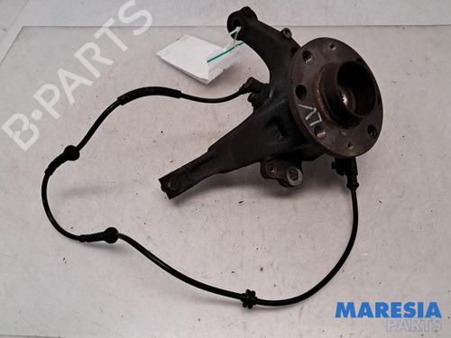 Used Left front steering knuckle FIAT GRANDE PUNTO (199_) 1.4 (199AXB11, 199AXB1A, 199BXB1A, 199AXL1A) (77 hp) 31388309