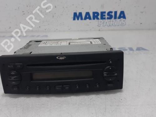 Bilradio IVECO DAILY IV Van 29L14 C, 29L14 C/P, 29L14 V, 29L14 V/P (136 hp) 31431576