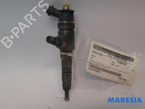 Used Injector CITROËN DS3 (SA_) 1.4 HDi 70 (SA8HP4) (68 hp) 31517547