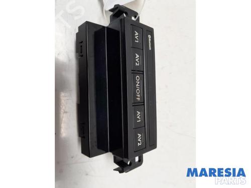 Used Electronic module PEUGEOT 5008 (0U_, 0E_) 1.6 16V (156 hp) 31518582