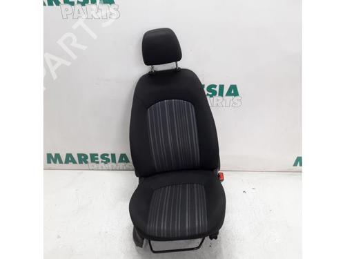 Used Right front seat FIAT PUNTO EVO (199_) 1.3 D Multijet (84 hp) 31397824