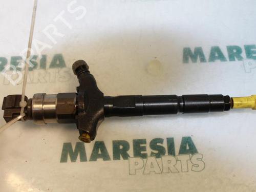 Used Injector Injector RENAULT ESPACE IV (JK0/1_) 3.0 dCi (JK0J, JK0V) (177 hp) 31421292 31421292