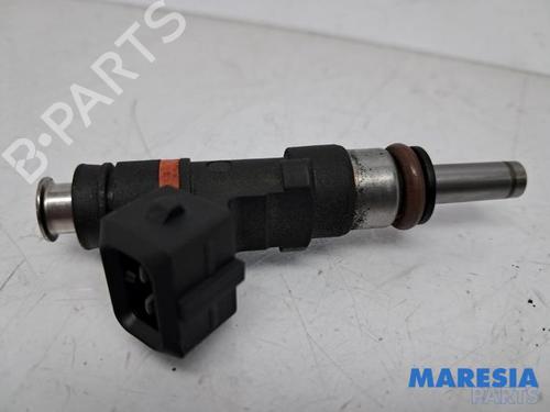 Used Injector ALFA ROMEO GIULIETTA (940_) 1.4 TB (940FXB1A, 940FXB11) (170 hp) 31468761