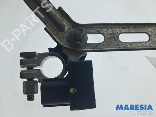 Used Electronic sensor Electronic sensor RENAULT CLIO IV (BH_) 0.9 TCe 90 (BHNF, BHMA, BHMH, BHJK, BHJR) (90 hp) 33707857 33707857