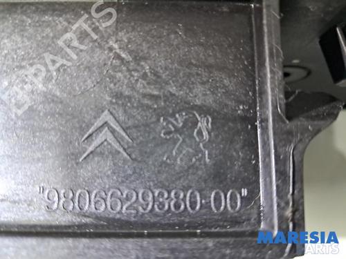 hjelmlås CITROËN C4 Picasso II 1.6 THP 155 | BP31411643C133