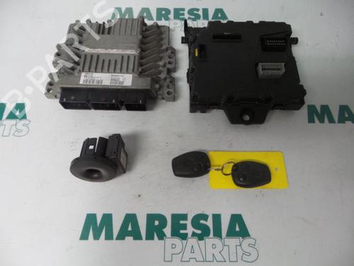 Used Engine control unit (ECU) RENAULT KANGOO Express (FW0/1_) 1.5 dCi 105 (FW0F) (103 hp) 31412629