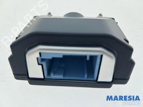 Camera CITROËN C3 III (SX) 1.2 THP 110 (SXHNPS, SXHNZT, SXHNZ6) | BP38284931E14 - Image 3