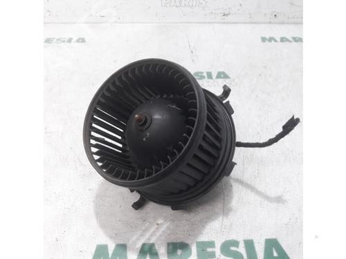 Used Heater blower motor FIAT DUCATO Van (250_) 115 Multijet 2,0 D (116 hp) 31501465