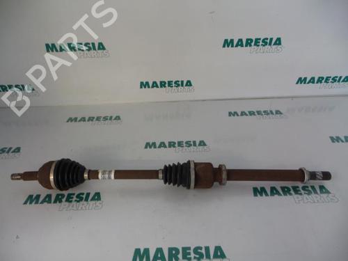 Used Right front driveshaft RENAULT SCÉNIC II (JM0/1_) 1.5 dCi (JM1F) (86 hp) 31458339