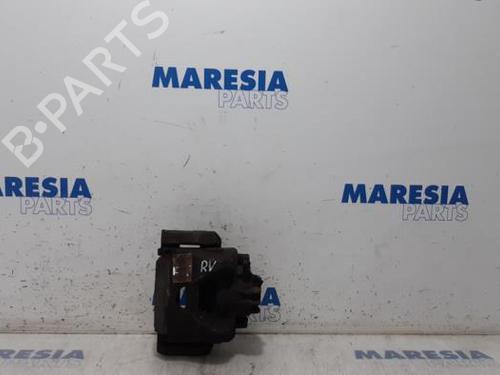 Used Right front brake caliper PEUGEOT 5008 (0U_, 0E_) 1.6 16V (156 hp) 31523573