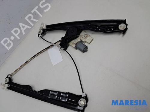 Rudehejsemekanisme Højre foran PEUGEOT 308 II (LB_, LP_, LW_, LH_, L3_) 1.6 THP 125 (125 hp) 32012090