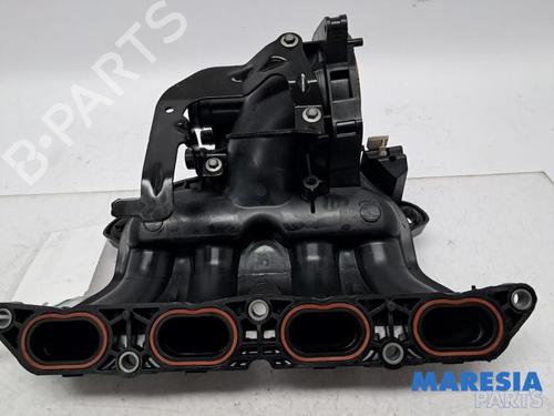 Used Injection rail CITROËN DS3 Convertible 1.6 THP 155 (156 hp) 31531098