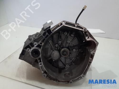 Used Gearbox RENAULT SCÉNIC III (JZ0/1_) 1.5 dCi (110 hp) 31470568