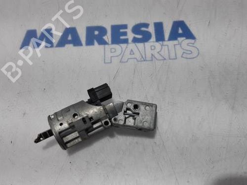 Used Ignition barrel PEUGEOT PARTNER Box Body/MPV 1.6 HDi (75 hp) 31387289