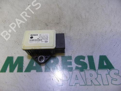 Used Electronic module CITROËN C4 II (NC_) 1.6 HDi 110 (112 hp) 31522112