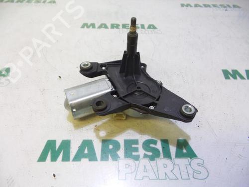 rear-wiper-motor-renault-clio-iii-br01-cr01-2005-2006-2007-2008-2009-2010-2011-2012-2013-2014-31415804 main image