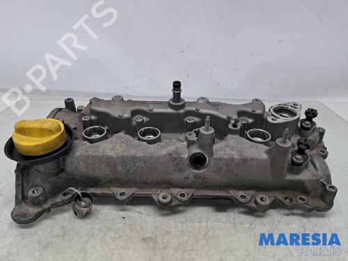Used Valve cover RENAULT MEGANE III Grandtour (KZ0/1) 1.2 TCe (KZ2B, KZ11) (116 hp) 32011983