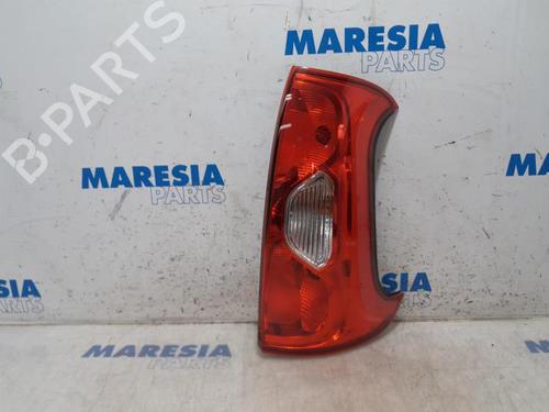 Used Right taillight FIAT PANDA (312_, 319_) 0.9 (312PXN1A, 312PXN11) (80 hp) 31521371