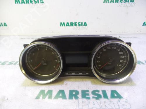 Used Instrument cluster PEUGEOT 508 I (8D_) 1.6 VTi (120 hp) 31460884
