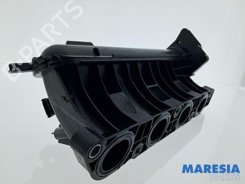 Injection rail RENAULT MEGANE CC (EZ0/1_) 1.4 TCe (EZ0F, EZ1V) | BP32069097M98 - Image 2