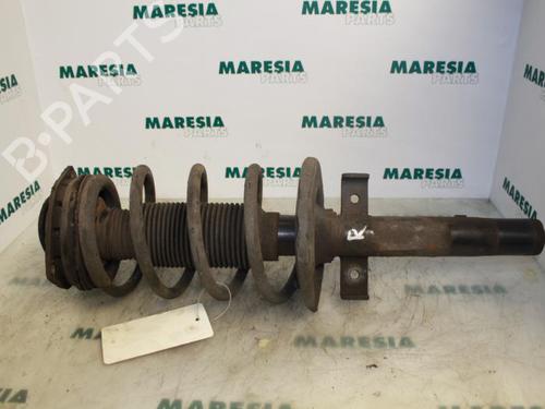 Used Right front shock absorber RENAULT GRAND SCÉNIC II (JM0/1_) 1.9 dCi (JM0G, JM12, JM1G, JM2C) (120 hp) 31487982