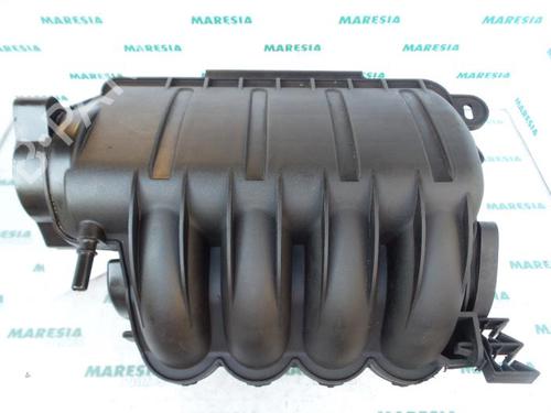 injection-rail-peugeot-206-hatchback-2ac-1998-1999-2000-2001-2002-2003-2004-2005-2006-2007-2008-2009-2010-2011-2012-31514594 main image