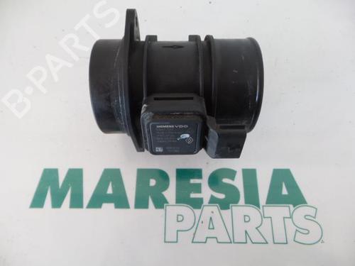 Used Mass air flow sensor RENAULT CLIO III (BR0/1, CR0/1) 1.5 dCi (C/BR0G, C/BR1G) (68 hp) 31519618