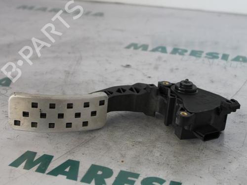 electronic-module-renault-megane-iii-coupe-dz01_-2008-2009-2010-2011-2012-2013-2014-2015-2016-31478608 main image