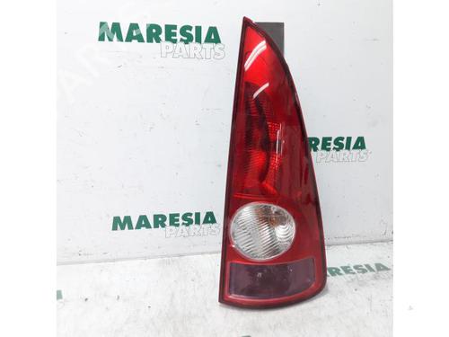 Used Right taillight RENAULT ESPACE IV (JK0/1_) 2.2 dCi (JK0H) (150 hp) 31396718