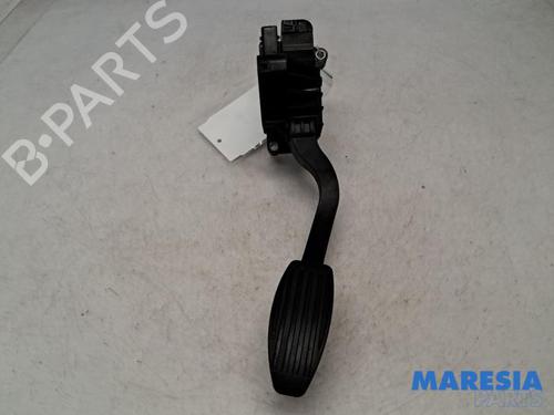 Pedal Pedal FIAT PANDA (312_, 319_) 0.9 (312PXG1A) (86 hp) 39896544 39896544