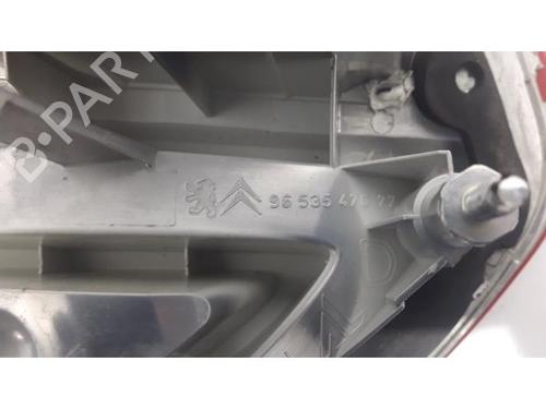 Right taillight CITROËN C4 Picasso I MPV (UD_) 2.0 HDi 138 | BP31497174C35 