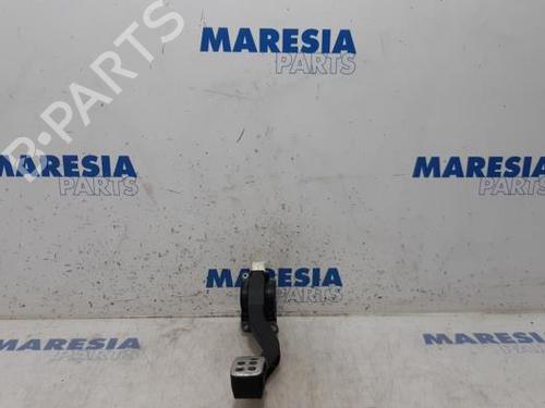 Used Electronic module Electronic module PEUGEOT 307 CC (3B) 2.0 16V (177 hp) 31498941 31498941