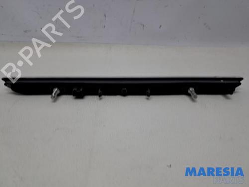 Third brake light PEUGEOT 308 II (LB_, LP_, LW_, LH_, L3_) 1.6 THP 125 | BP32012075L11 