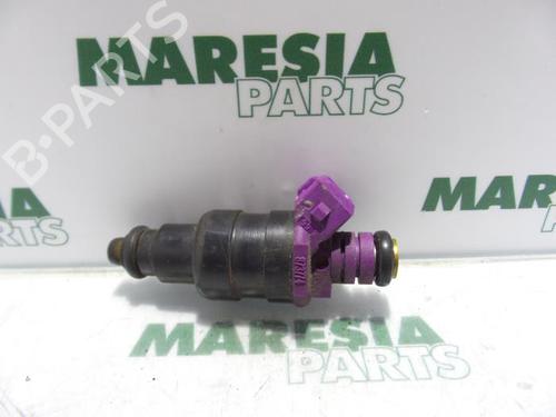 Used Injector RENAULT TWINGO I (C06_) 1.2 (C066, C068) (58 hp) 31451837