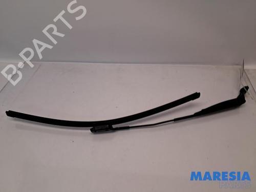 front-windshield-wiper-arm-fiat-500-312_-2007-31497857 main image